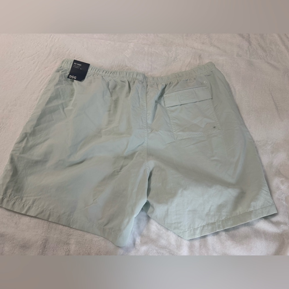 DSG Men’s Mint Candy 6” Mesh Lined Rec Short Size XL